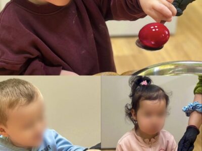 Οι μαθητές του Βρεφικού (Χελωνάκια) και του Μεταβρεφικού  (Λαγουδάκια) έβαψαν τα κόκκινα αυγά για το Πάσχα!