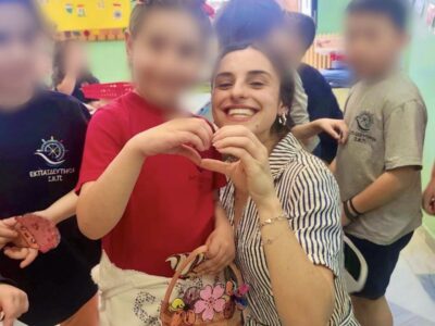 Οι μαθητές του Νηπιαγωγείου επισκέφθηκαν τις τάξεις της Α’ Δημοτικού, στο πλαίσιο δράσεων για την ομαλή μετάβαση στο Δημοτικό Σχολείο.  Τα παιδιά συμμετείχαν σε κοινές ομαδικές δραστηριότητες, συνεργάστηκαν και πέρασαν όμορφες στιγμές γνωριμίας και δημιουργίας!📕✏️